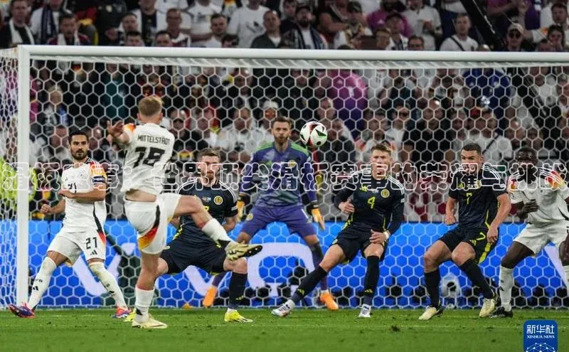 滑板盛事：世界顶尖滑板赛事的荣耀与挑战